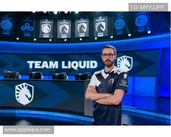 英雄联盟最新实力榜单揭晓BLG荣登第九名引发热议 英雄联盟最新实力榜单揭晓BLG荣登第九名引发热议