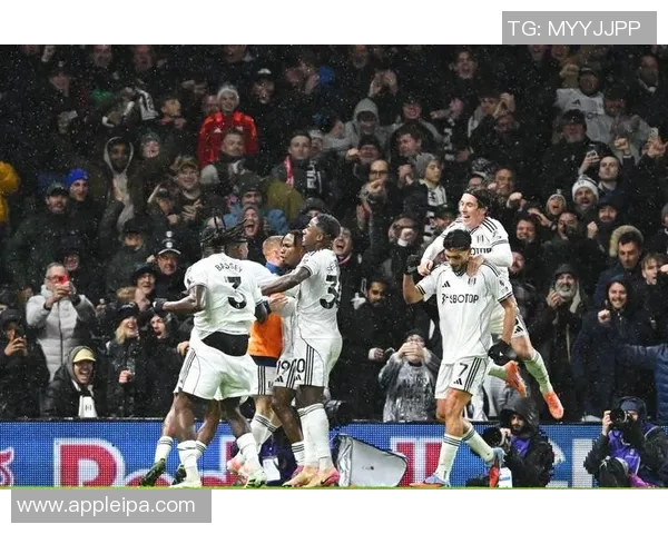 C罗领衔对决富勒姆展现足球魅力与激情的巅峰对决