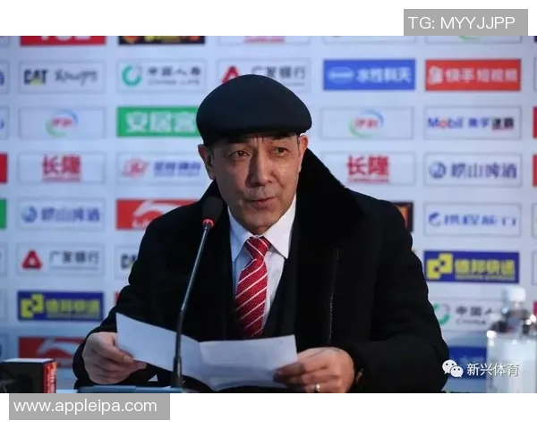 可兰白克的传奇人生与奋斗历程揭示了梦想与坚持的力量 可兰白克的传奇人生与奋斗历程揭示了梦想与坚持的力量