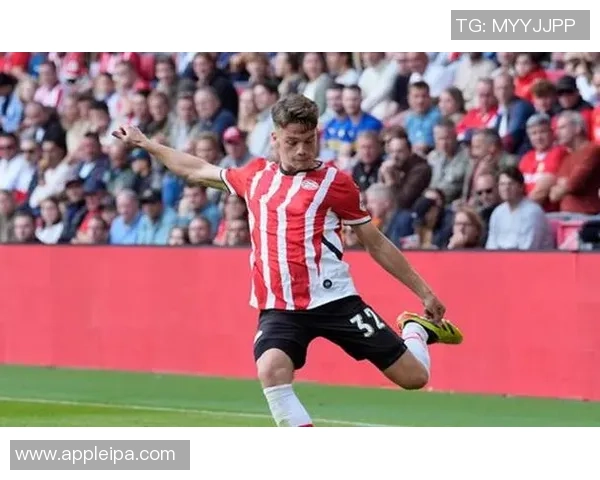 埃因霍温对阵里斯本精彩直播全程回顾与赛后分析